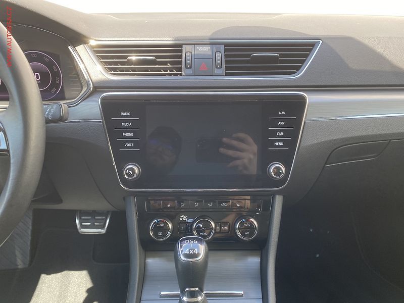 Škoda Superb (2020) 2.0 TDi 4x4, Scout, DSG, TZ - fotka 12 z 21