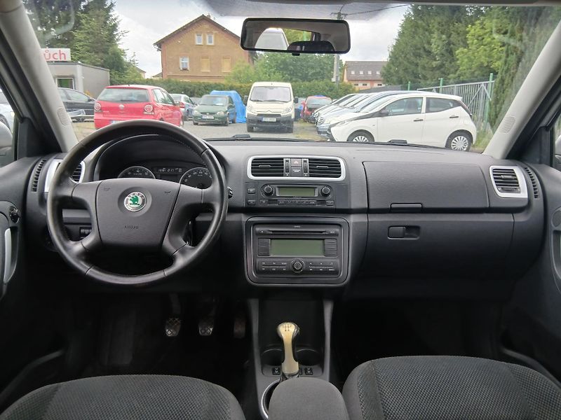 Škoda Fabia 1.2i, ALU, klima - fotka 26 z 31