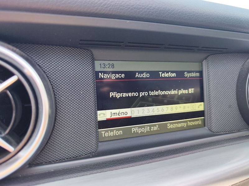 Mercedes-Benz SLK 250 CDI/150kW Cabrio - fotka 20 z 32