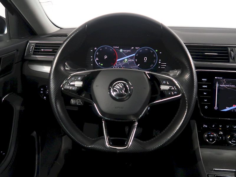 Škoda Superb (2023) STYLE PLUS 2.0TDI 147KW 4x4 DS - fotka 17 z 40