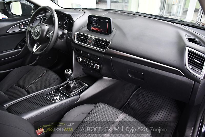 Mazda 3 2.0i G120 REVOLUTION HUD BOSE - fotka 15 z 52