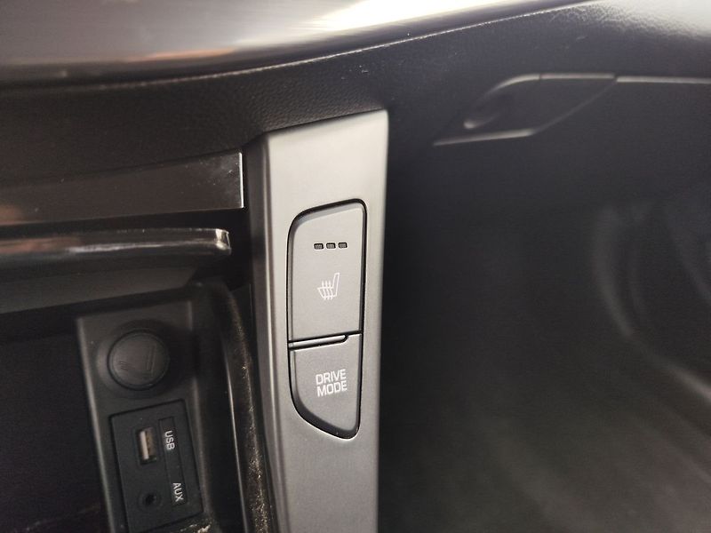 Hyundai i40 1.7 CRDI/104kW Experience AT - fotka 20 z 33