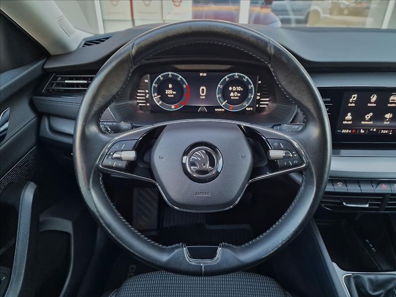 Škoda Octavia 1.5 TSI Ambition,ČR,1.Majitel - fotka 21 z 50