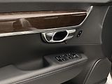 Volvo V90 D4 MOMENTUM AUT - náhled 23