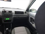 Škoda Fabia (2011) 1.2 TSI, Serv.kniha, po STK - náhled 8