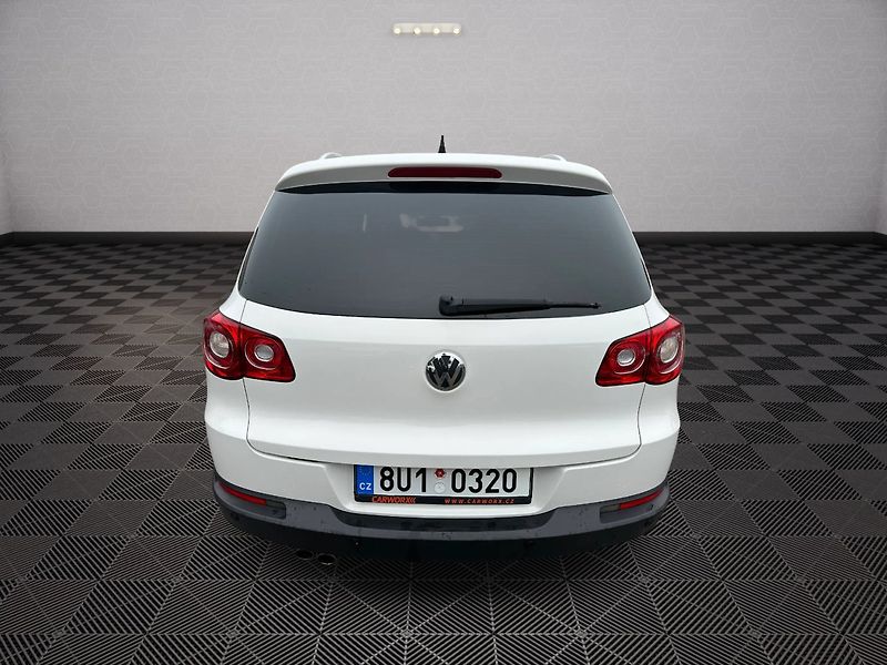 Volkswagen Tiguan (2009) 2.0Tdi 125kw 4x4 - fotka 5 z 30