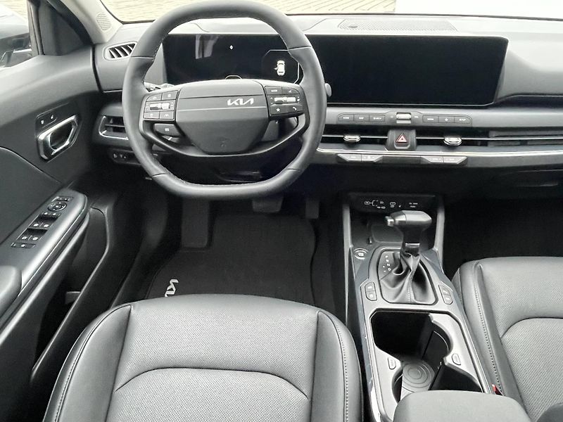 Kia K4 (2024) TOP 7DCT 1,6 T-GDi - fotka 6 z 6