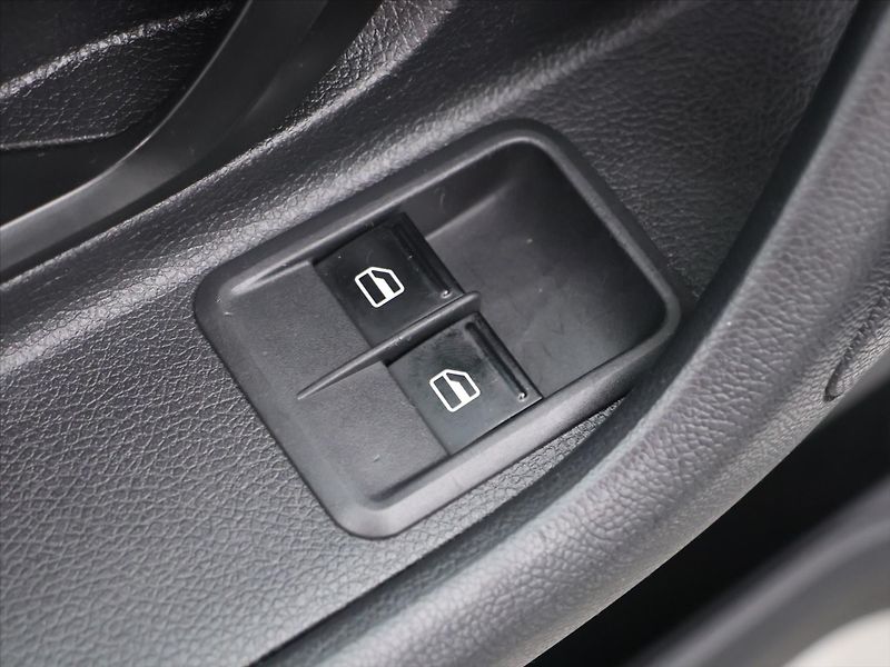 Škoda Roomster 1,2 TSI 63kW Elegance Tažné - fotka 14 z 28