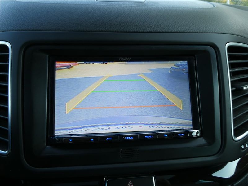 Volkswagen Sharan 2,0 TDi HIGHLINE, rezervace - fotka 35 z 50