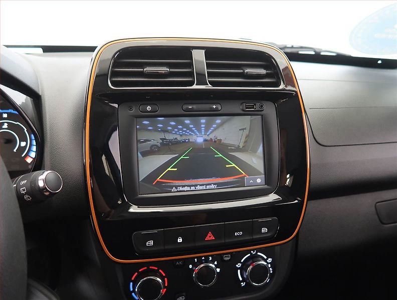 Dacia Spring (2023) %, Automat, Serv.kniha, Kůže, - fotka 15 z 20