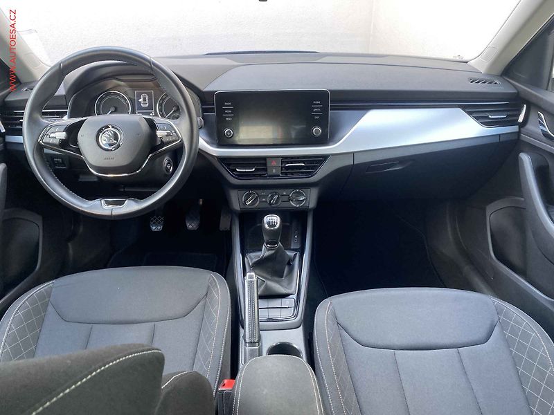 Škoda Kamiq (2022) 1.0 TSi, Ambition, LED - fotka 8 z 19