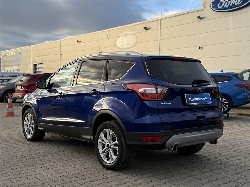 Ford Kuga 2,0 TDCi 110kW Titanium CZ - fotka 3 z 21