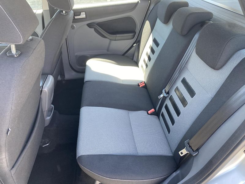 Ford Focus 1.6 TDCi 90PS KOMBI STK  - fotka 104 z 151