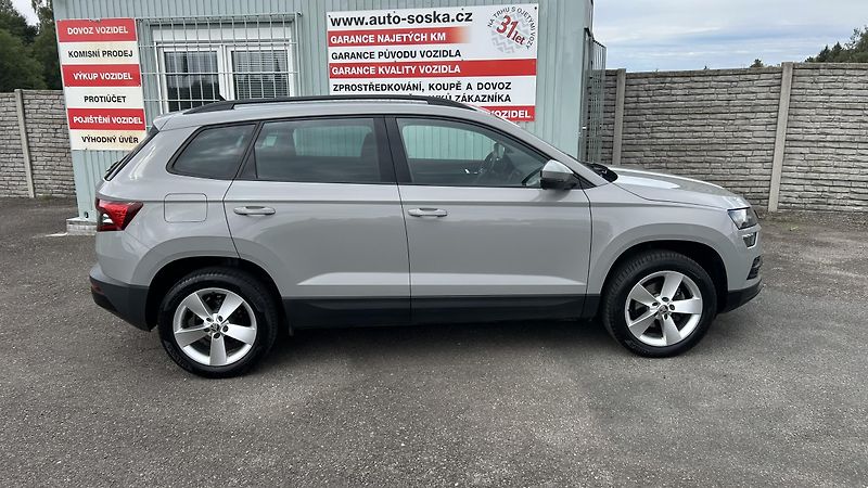 Škoda Karoq (2021) 1,5 TSI - fotka 21 z 23