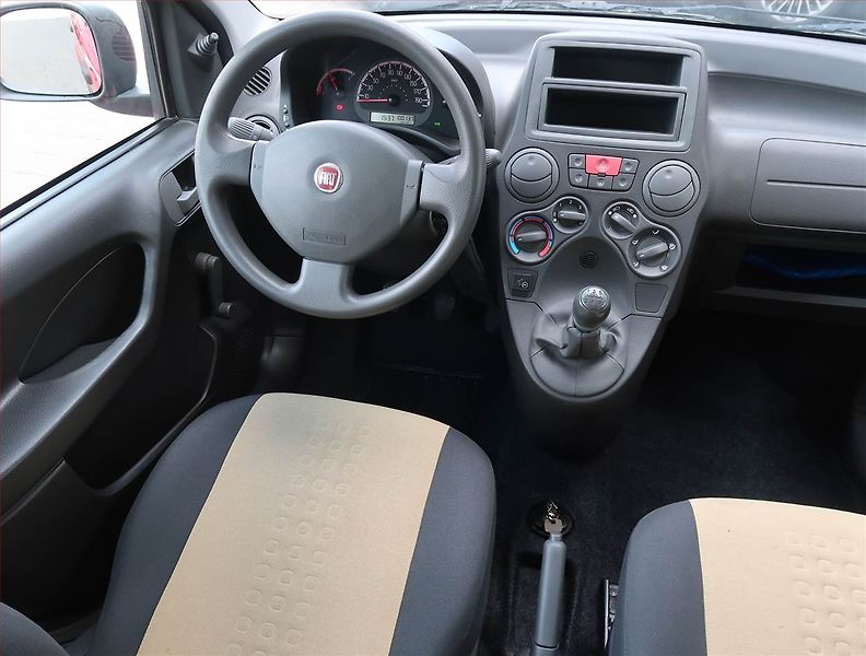 Fiat Panda (2011) 1.2, LPG, Serv.kniha, nová STK - fotka 7 z 12
