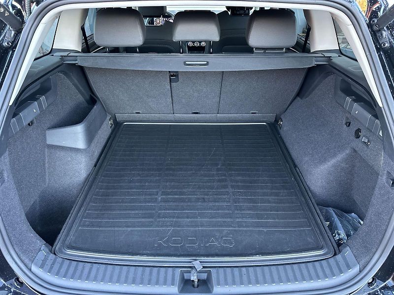 Škoda Kodiaq (2025) 2.0 TDI 4x4 DSG Exclusive Sele - fotka 36 z 41