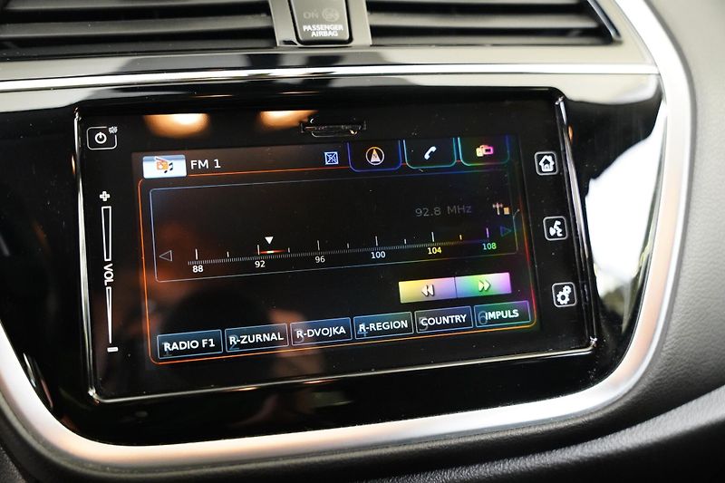 Suzuki SX4 S-Cross - fotka 16 z 25