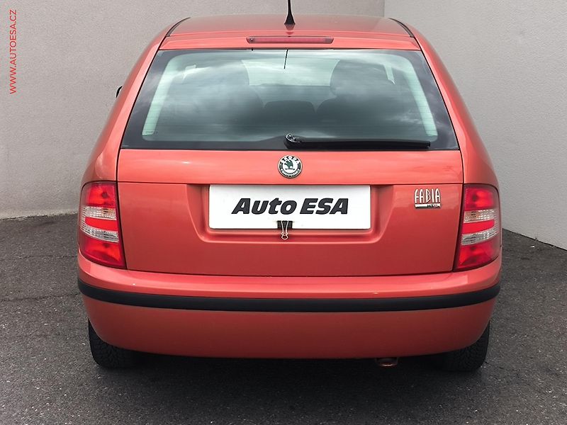 Škoda Fabia (2006) 1.2HTP, ČR, AC, tažné - fotka 5 z 14