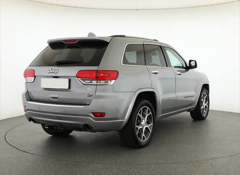 Jeep Grand Cherokee (2020) Overland 3.0 CRD - fotka 5 z 21