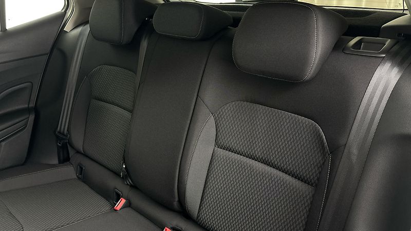 Škoda Fabia 1.0 TSI Style - fotka 16 z 23