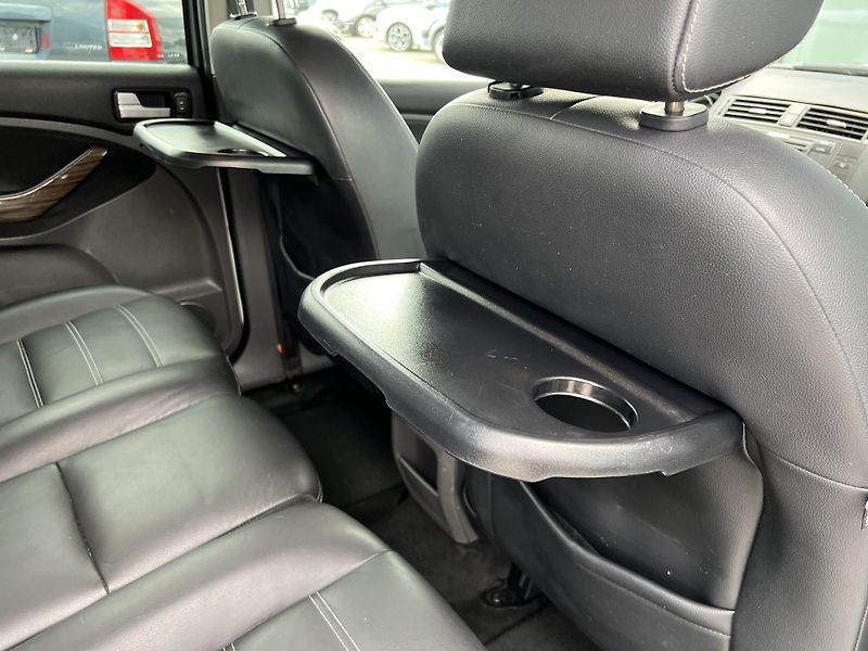 Ford C-MAX GHIA 2.0TDCi AUTOMAT TEMPOMAT - fotka 31 z 41