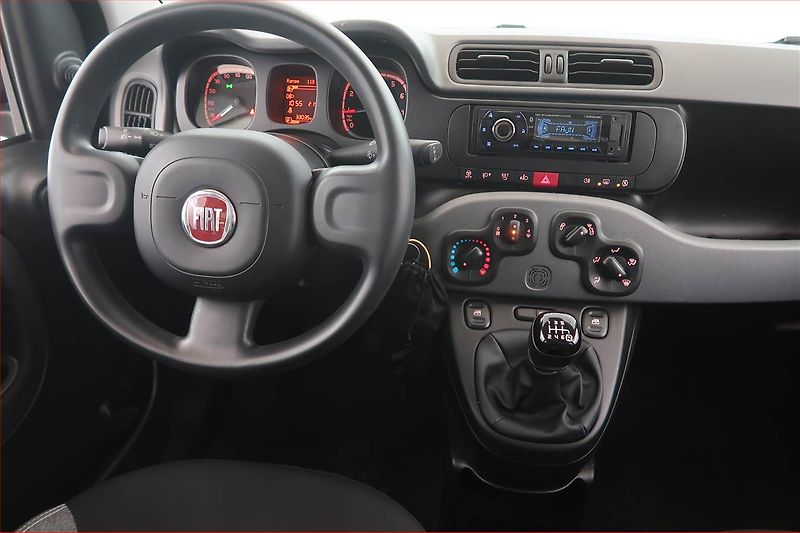 Fiat Panda (2022) Easy 1.0 FireFly, Serv.kniha - fotka 7 z 14