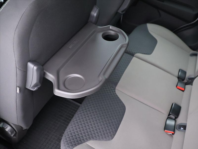 Ford Tourneo Courier 1,0 EB 74kW Titanium CZ 1.Maj. - fotka 26 z 34