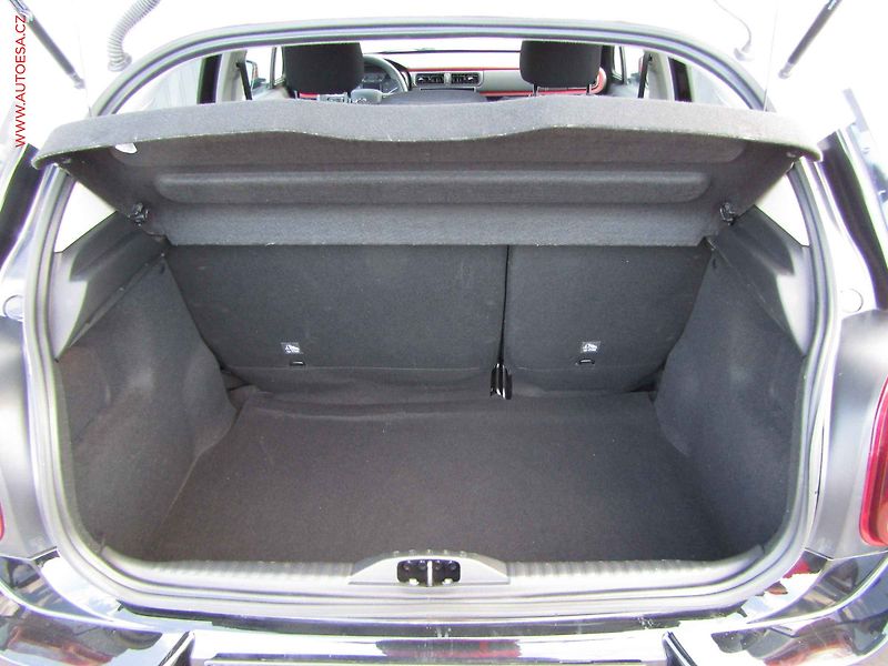 Citroën C3 (2021) 1.2 PT, AC. LED, park.asist - fotka 7 z 20
