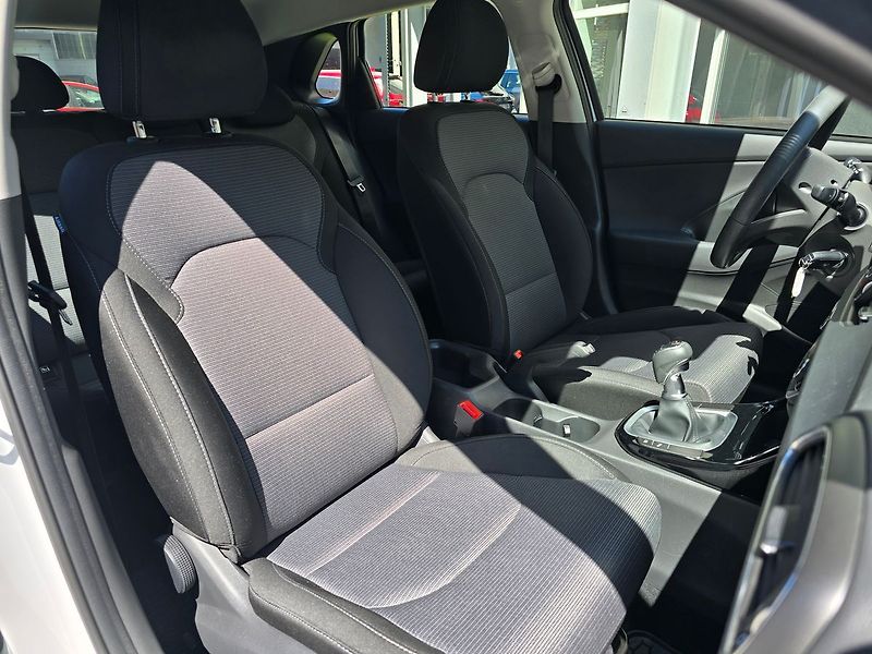 Hyundai i30 1.0 T-GDi Comfort, serv.kn.,CZ - fotka 21 z 26