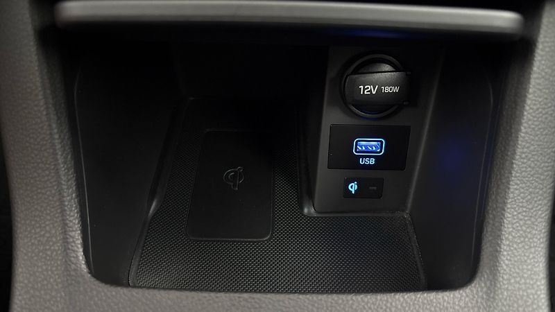 Hyundai i30 1.6 CRDI Style Kombi - fotka 22 z 28