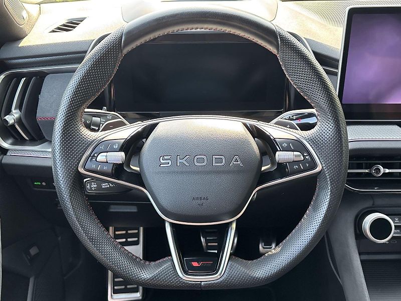 Škoda Kodiaq (2025) 2.0 TSI 4x4 DSG RS - fotka 20 z 33