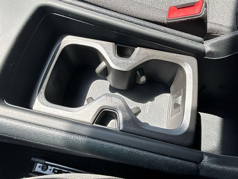 Volkswagen Tiguan (2024) 1.5 eTSI DSG Life - fotka 22 z 26