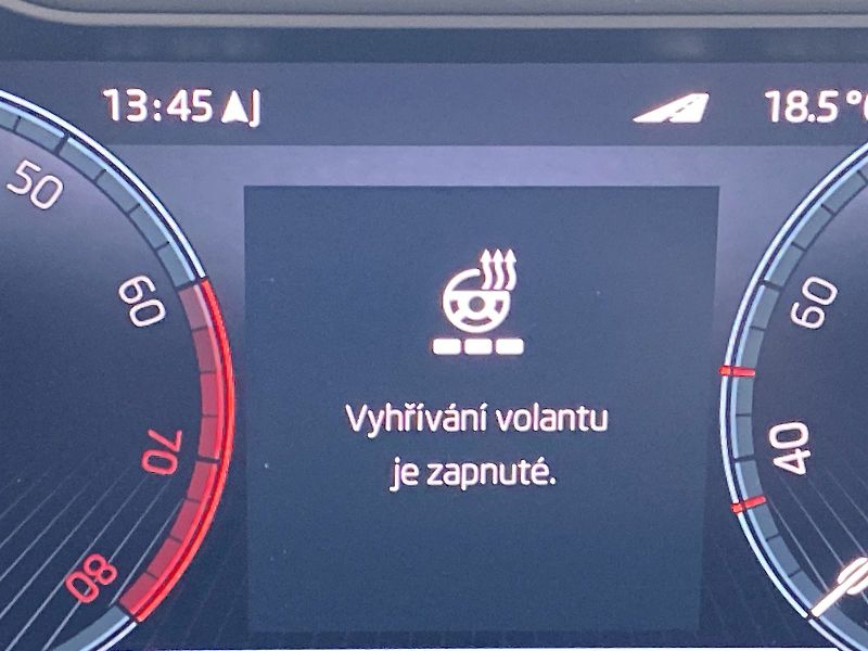 Škoda Superb (2022) 1.5 TSI Style+ - fotka 26 z 40