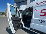 Toyota Proace Max 2.2D 120k 6 MT Life - náhled 12
