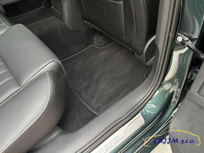 Škoda Superb L&K 2.0TSi 206kw 4x4 webasto - fotka 53 z 60