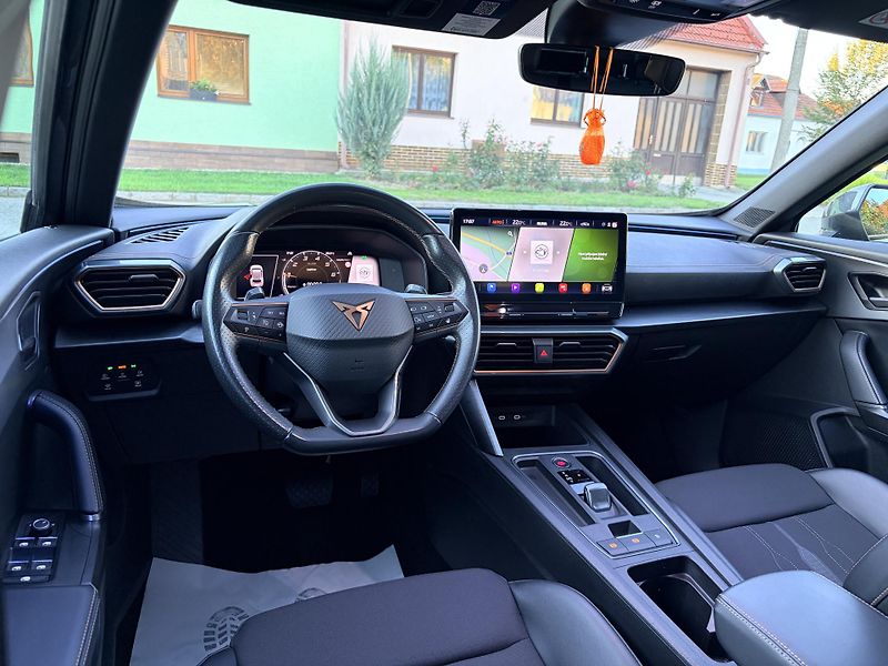 Cupra Formentor 1.5TSI 110KW DSG LED  - fotka 14 z 52