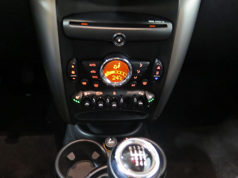 Mini Paceman (2013) 1.6D ALL4,klima,výhřev,4x4,man - fotka 9 z 23