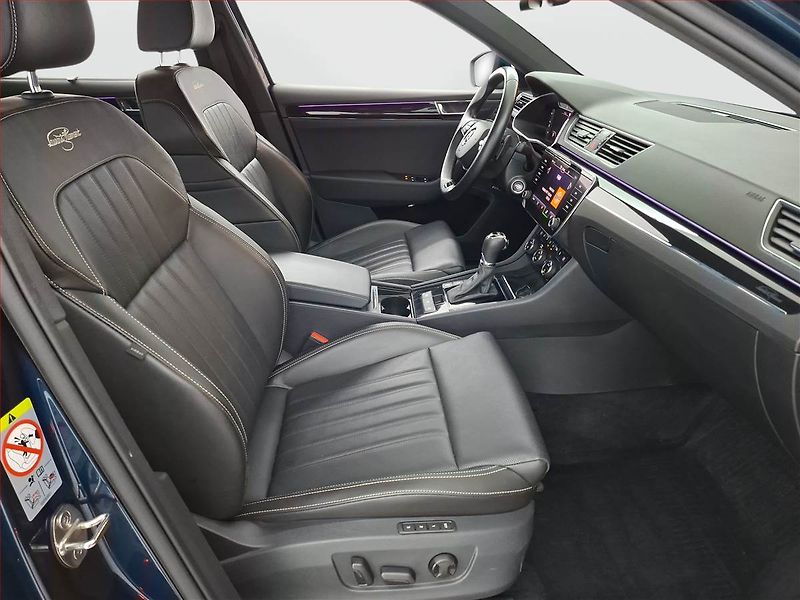 Škoda Superb (2020) Laurin&Klement 2.0 TDI - fotka 9 z 25