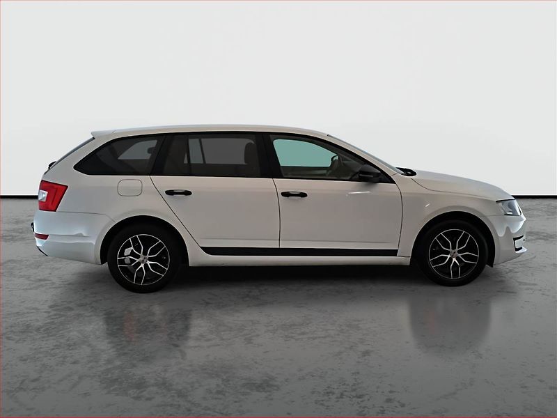 Škoda Octavia (2015) 1.4 TSI, Serv.kniha - fotka 6 z 13