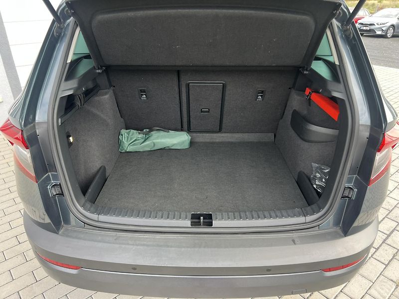 Škoda Karoq (2021) 1.6TDI 85kW STYLE 1.MAJITEL ČR - fotka 18 z 22
