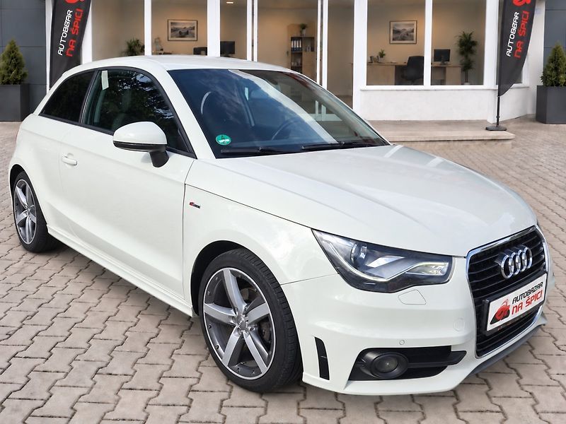 Audi A1 (2011) 1.2TFSi 63kW S-LINE -NOVÉ V ČR - fotka 1 z 34