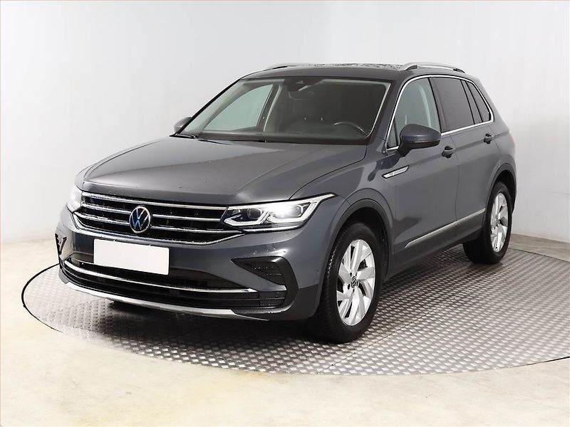 Volkswagen Tiguan (2020) Comfortline 2.0 TDI - fotka 2 z 20