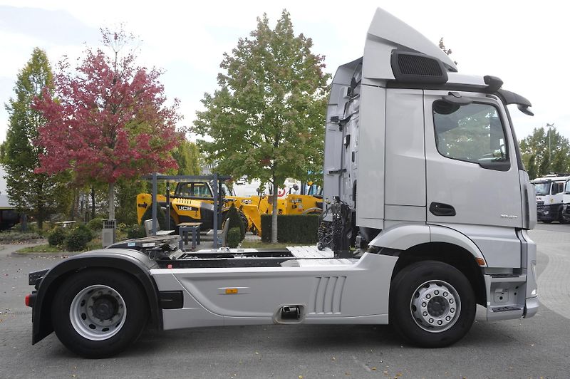 Mercedes-Benz Actros (2022) 1840 MP5 tractor unit / 2022 - fotka 6 z 24