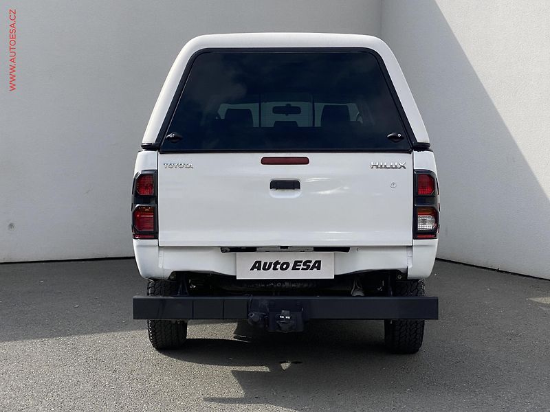 Toyota Hilux (2012) 2.5 D 4x4 DoubleCab, ČR, TZ - fotka 5 z 15