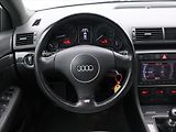 Audi S4 4,2 V8 253kW Quattro Recaro - náhled 17