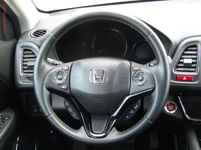Honda HR-V (2017) 1.5 i-VTEC, ČR, AT - fotka 13 z 20