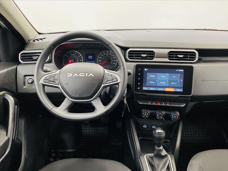 Dacia Duster 1,0 TCe 67kW - fotka 10 z 25