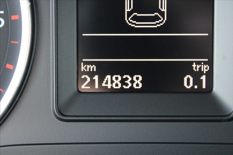 Volkswagen Tiguan 2,0 TDI  VÝHŘEVY,TAŽNÉ - fotka 9 z 26