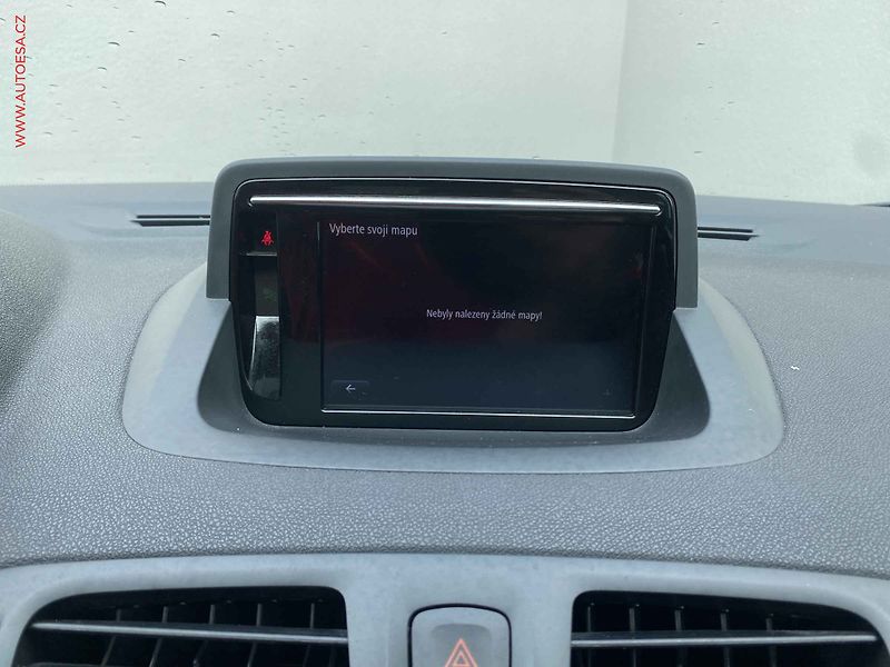 Renault Mégane (2014) 1.5 dCi, BOSE Edition, panor - fotka 18 z 19
