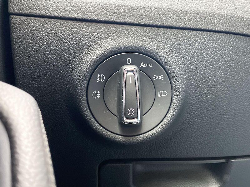 Škoda Superb (2020) 2.0 TDI DSG Style - fotka 21 z 32
